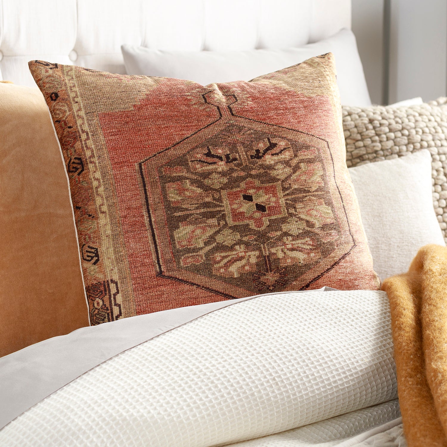 Neavity Clare Throw Pillow