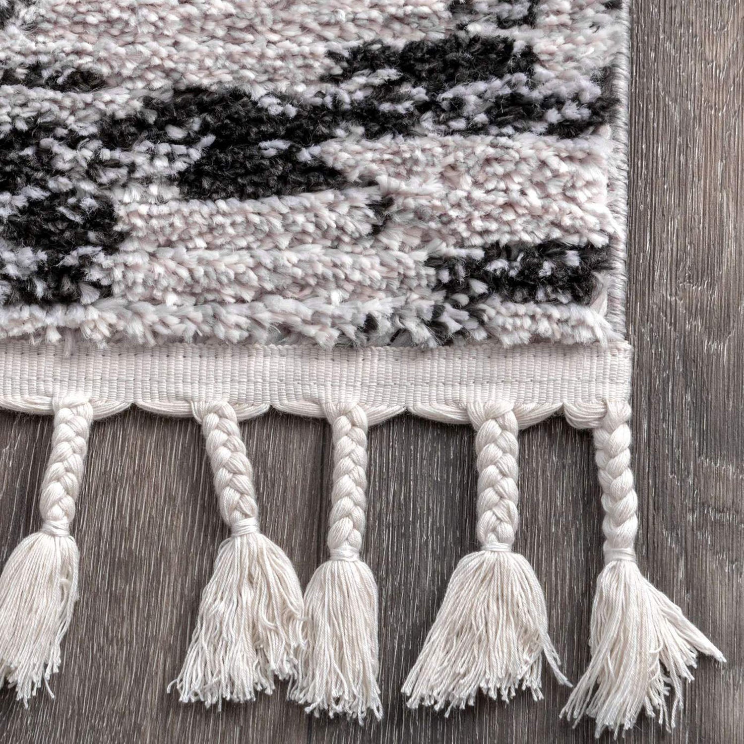 Paxton Machine Made Rug