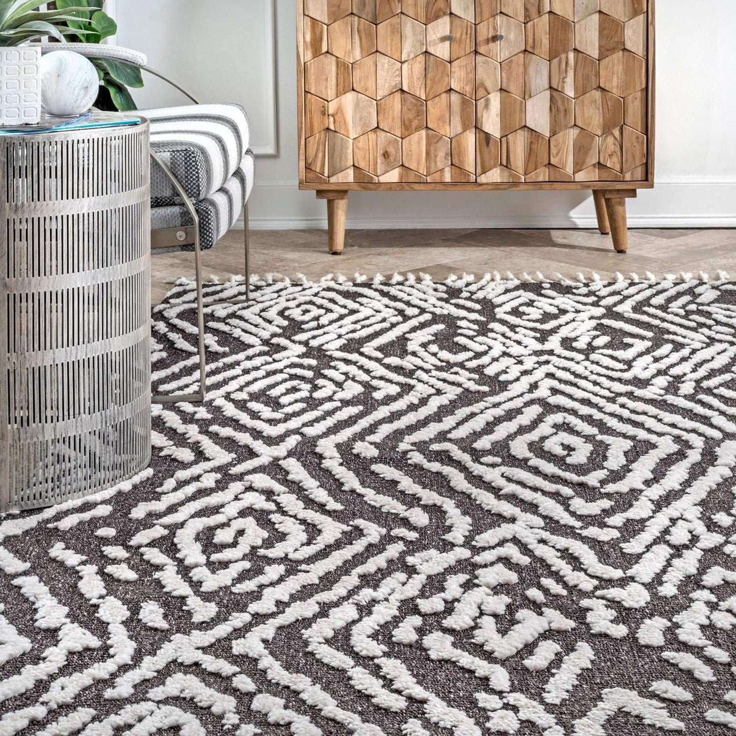 Tucker Machine Made Rug