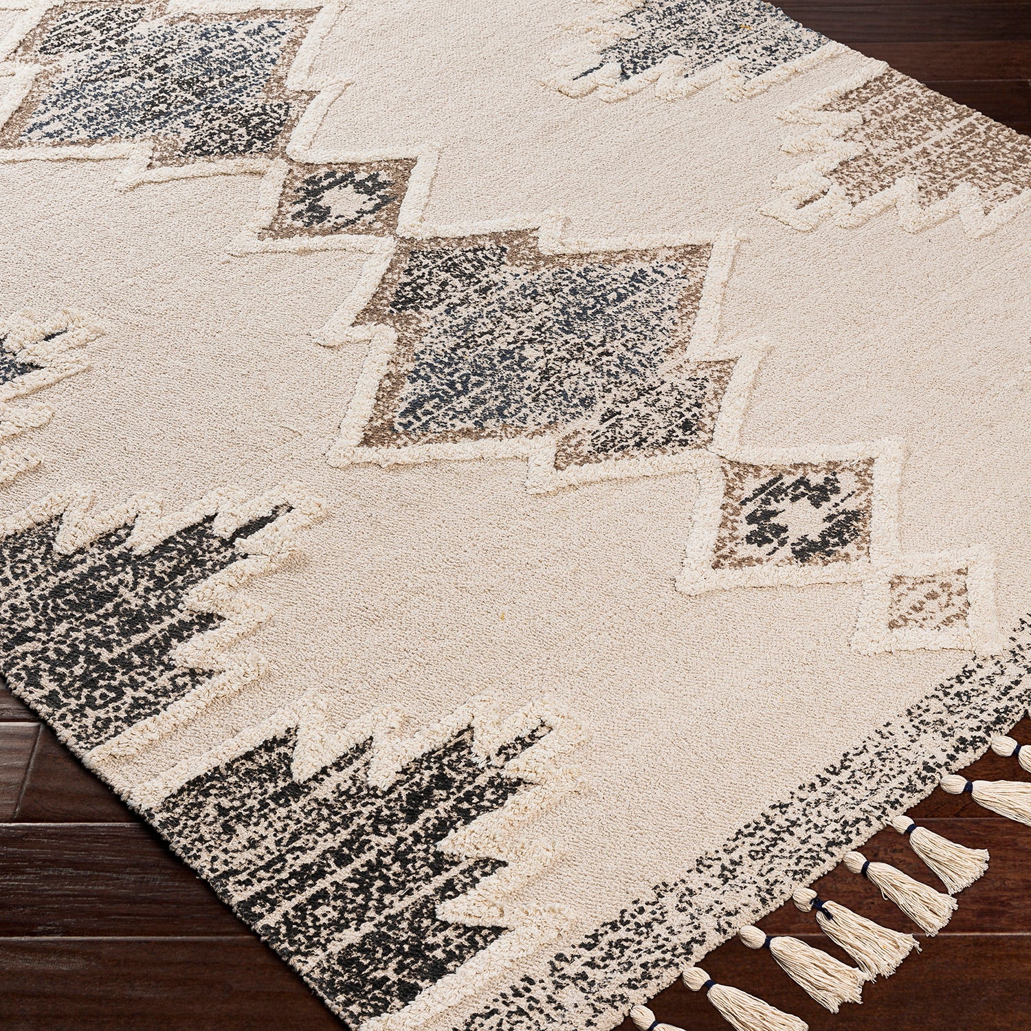 Surya Khemisset Willeo Hand Loomed Rug
