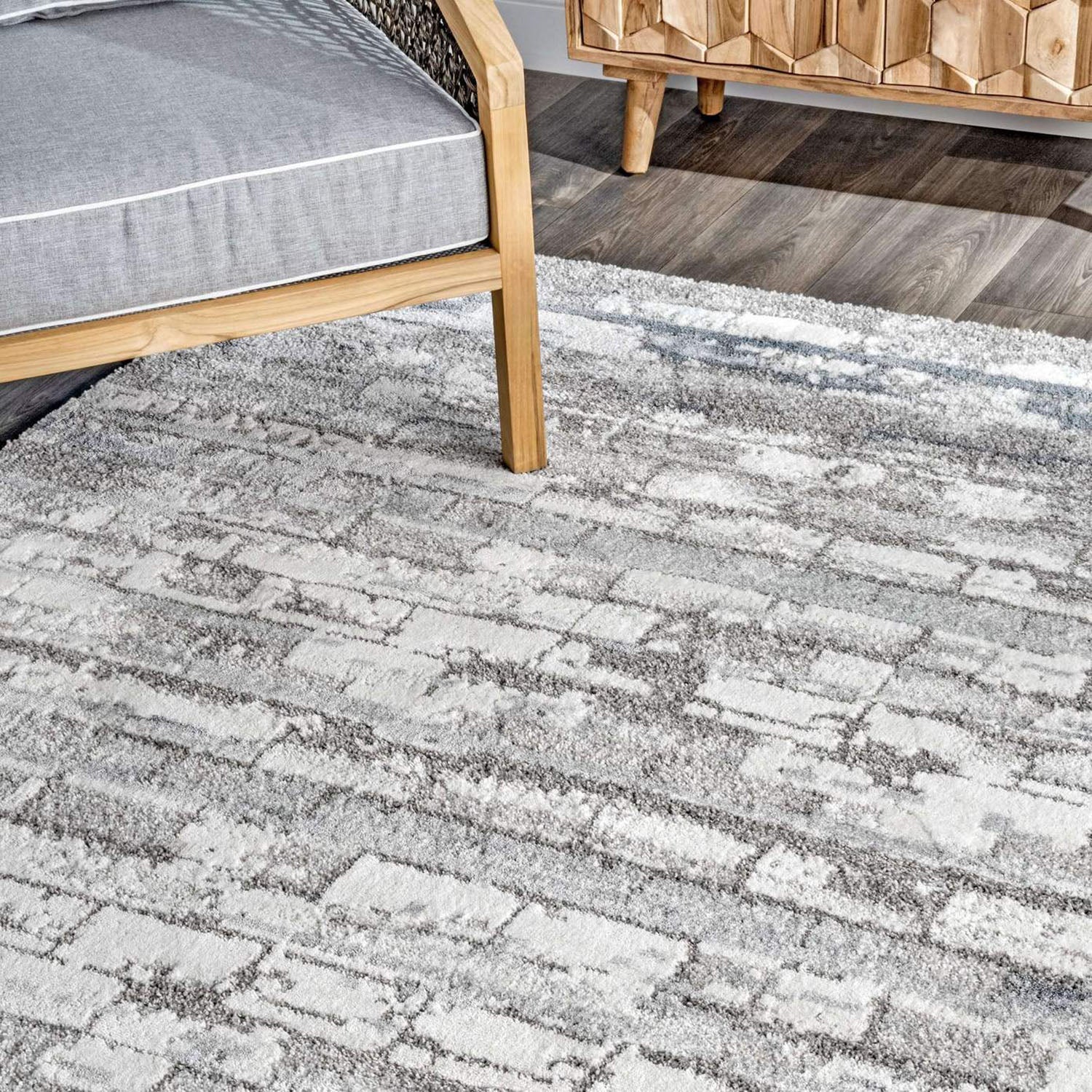 Fuentes Machine Made Rug