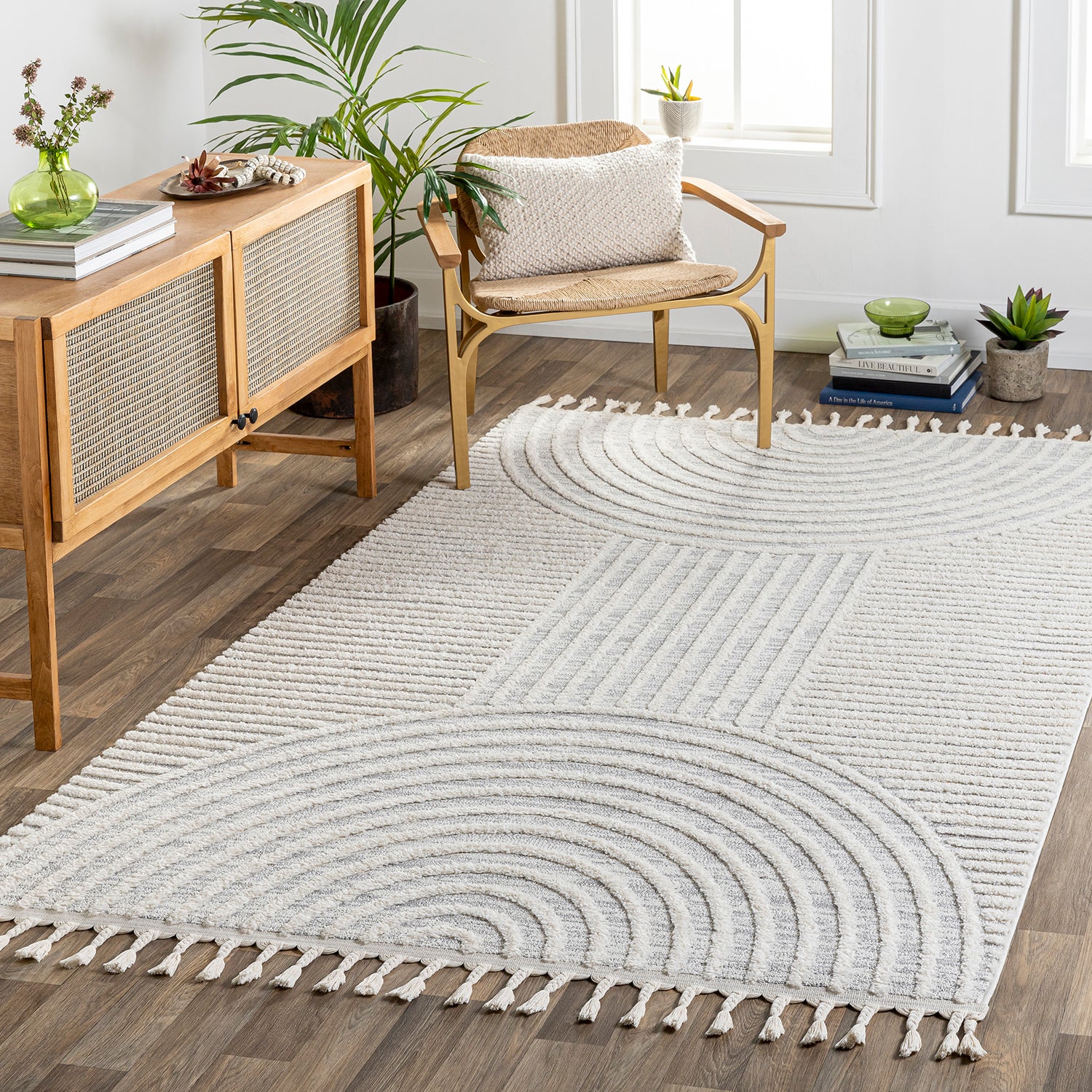 Livabliss Nora Duffy Machine Woven Rug
