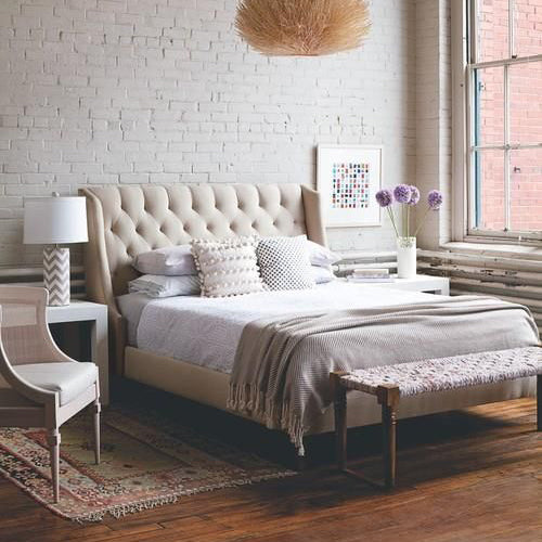 Villa and House Parsons Side Table