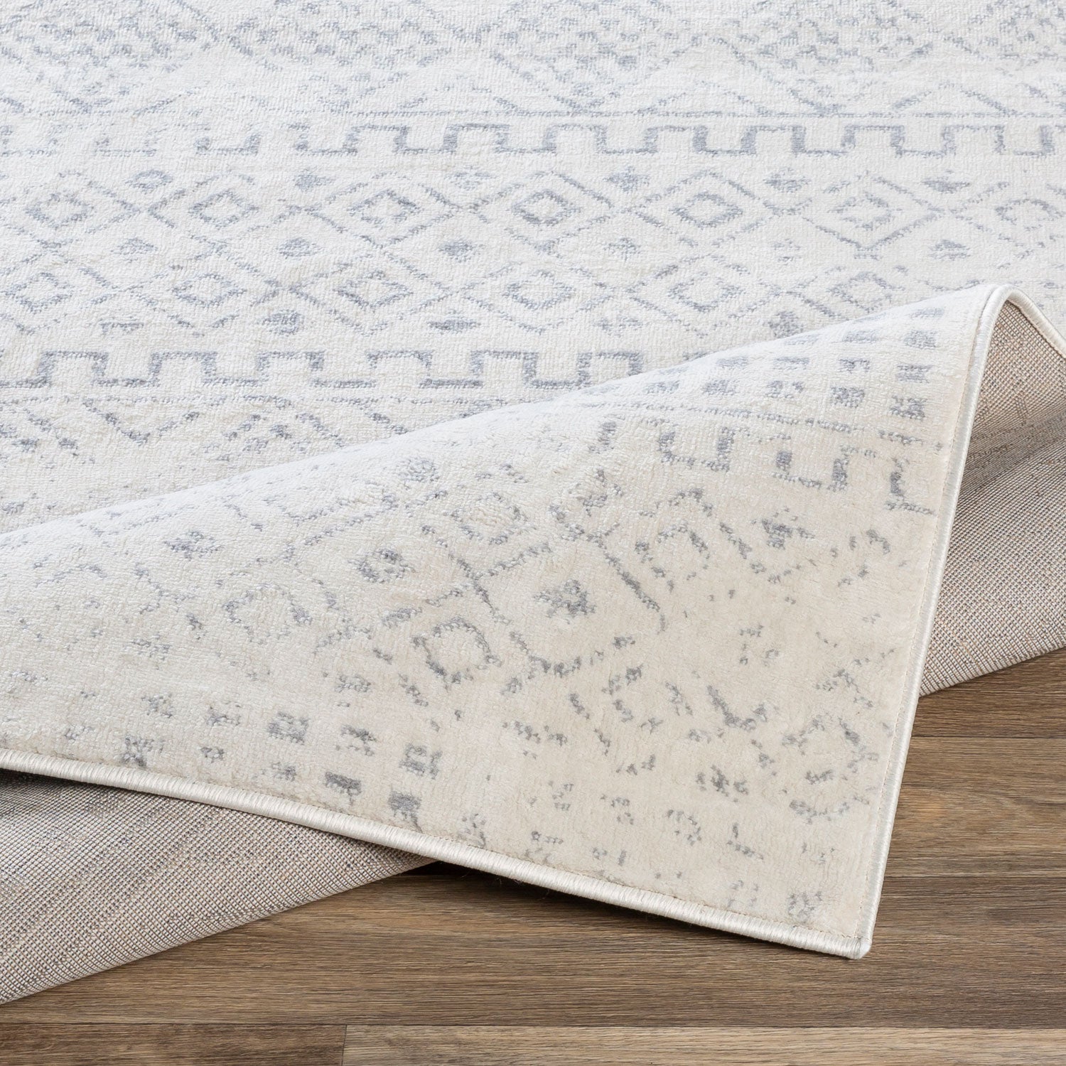 Livabliss Roma Row Machine Woven Rug