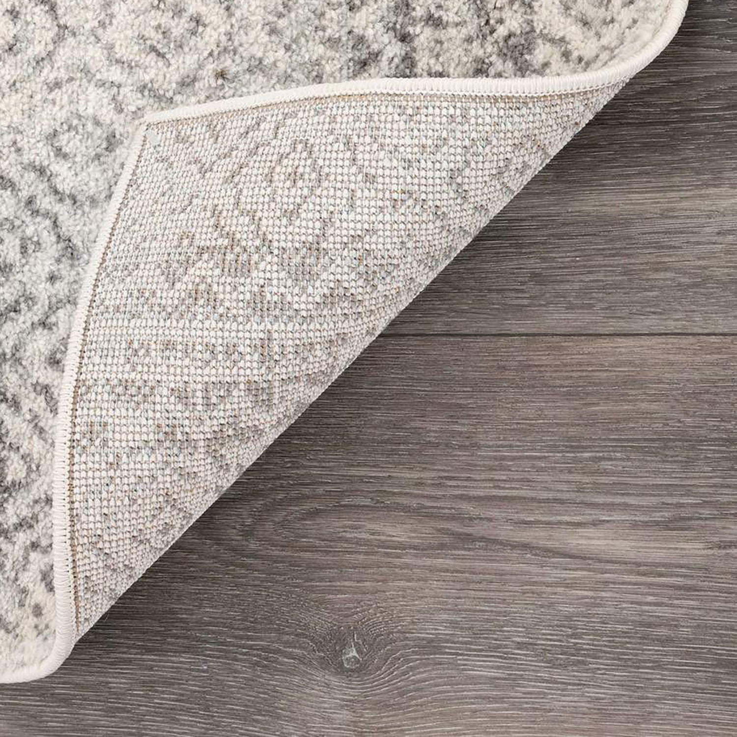 Devine Machine Made Rug