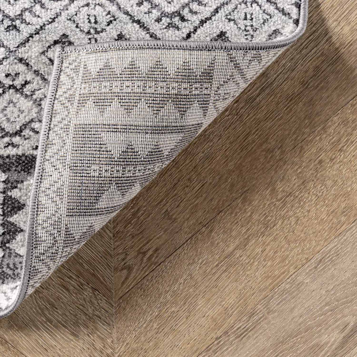 Driessen Machine Made Rug