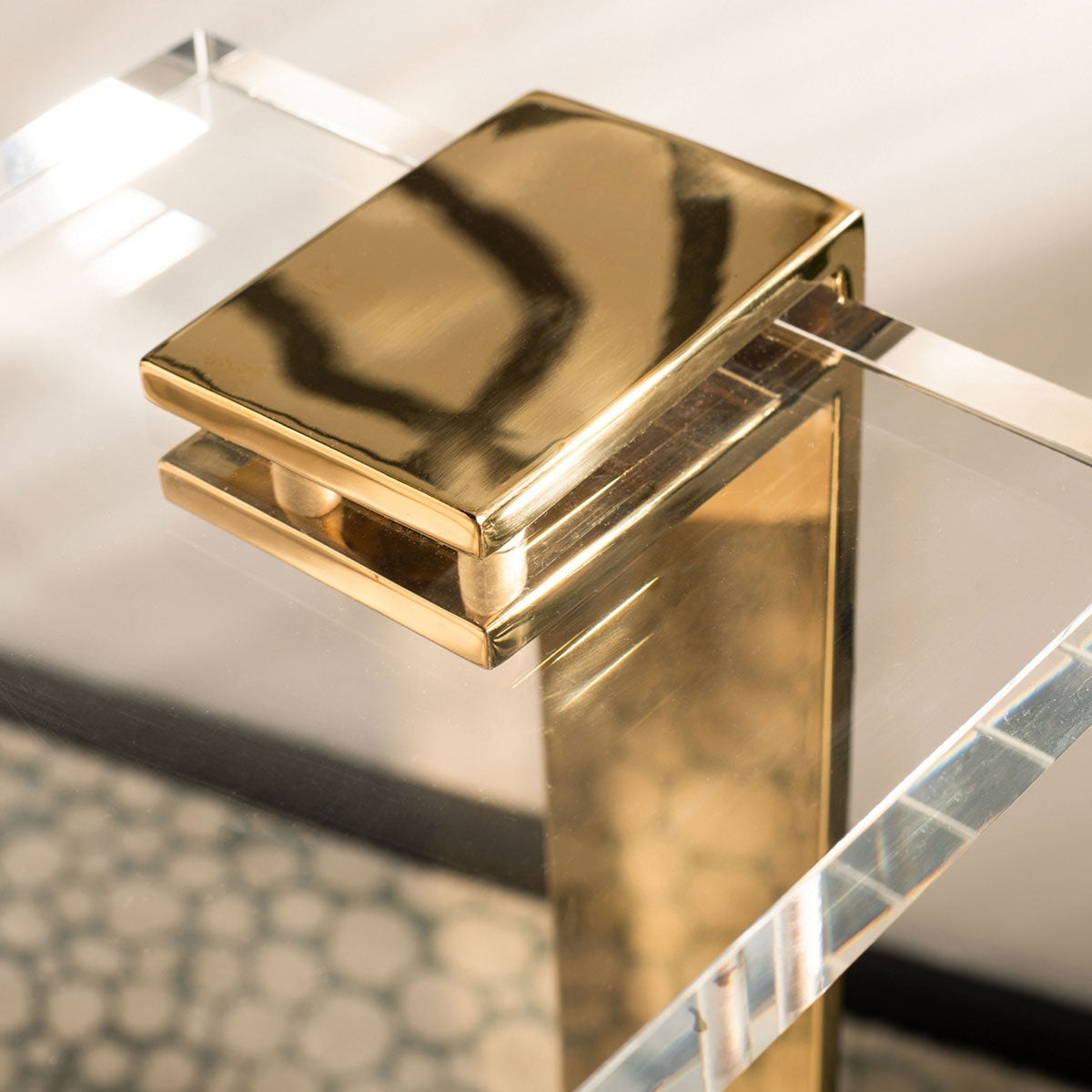 Irene Acrylic Drinks Table