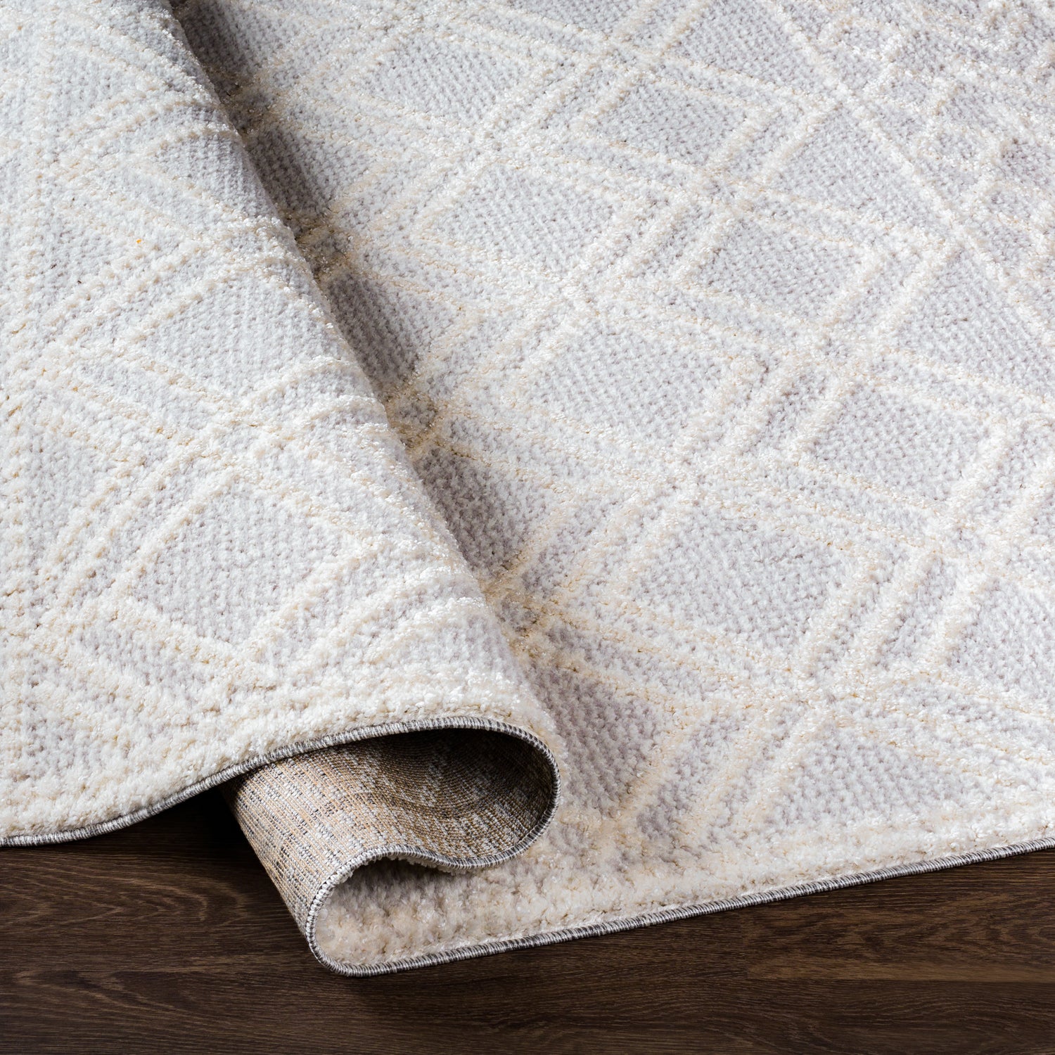 Livabliss Valencia Brock Machine Woven Rug